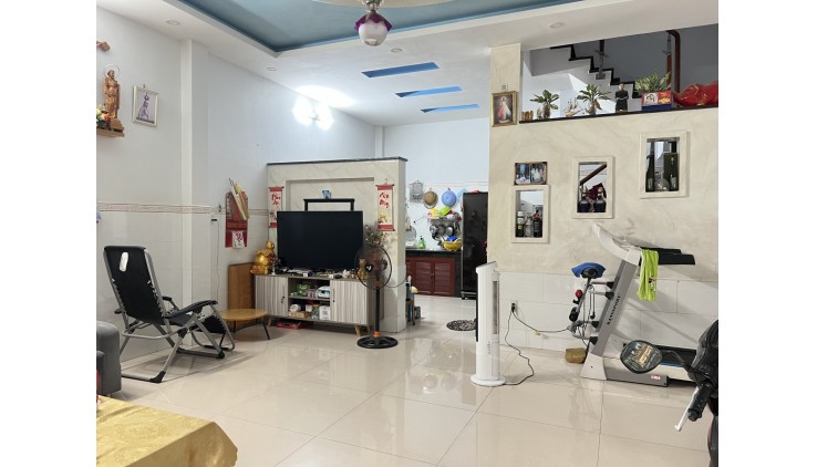 Bán nhà 60m², 2 tầng, 3PN, 5.7 tỷ, Lê Văn Quới, Bình Hưng Hòa A, Bình Tân